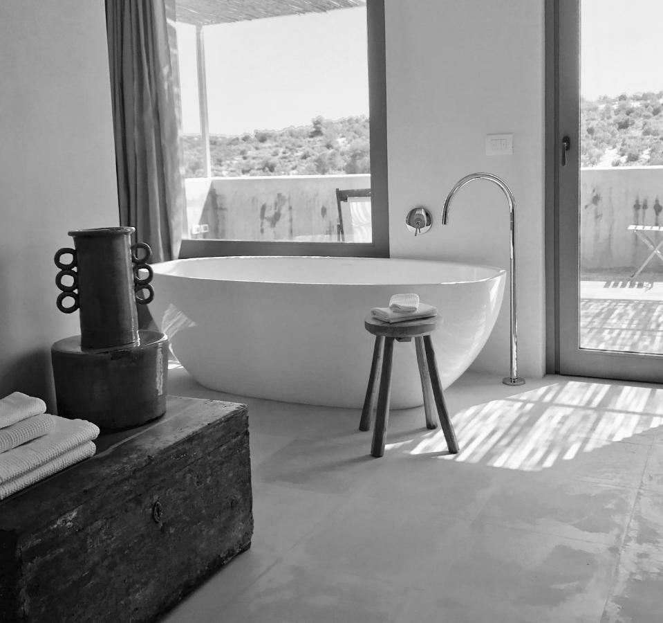 Battimandorlo Hotel Noto Luaran gambar