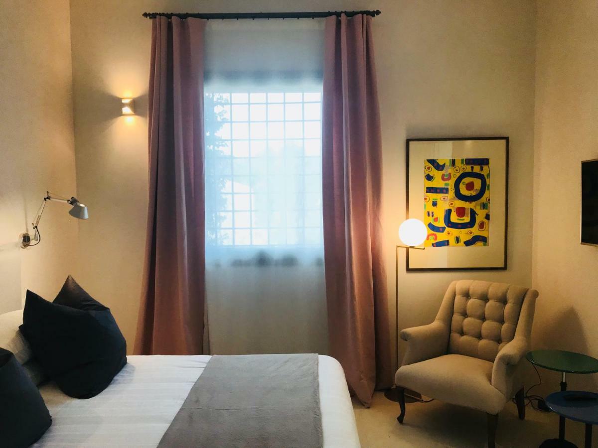 Battimandorlo Hotel Noto Luaran gambar